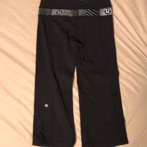 Lululemon crops